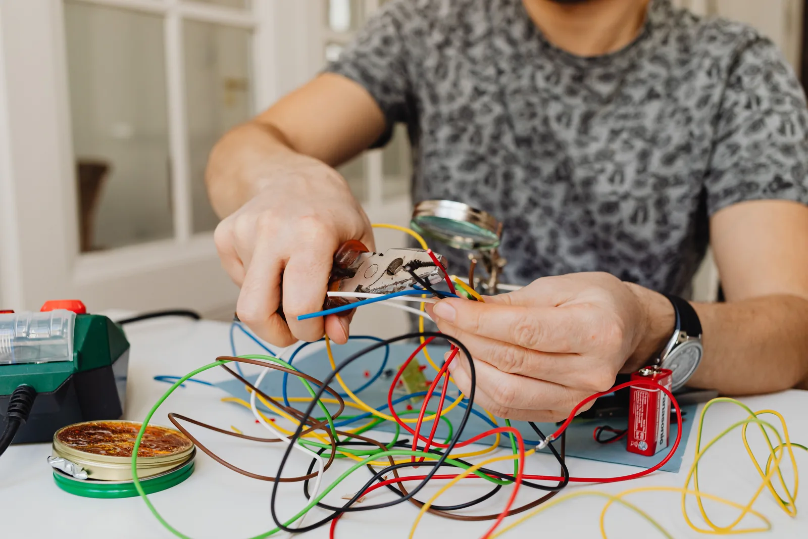 Stripping and sorting conductors at the bench, for aluminum wiring in Vancouver